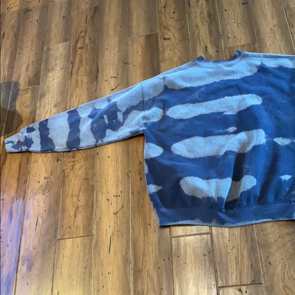 Custom New York Sweatshirt - Picture 7 of 7